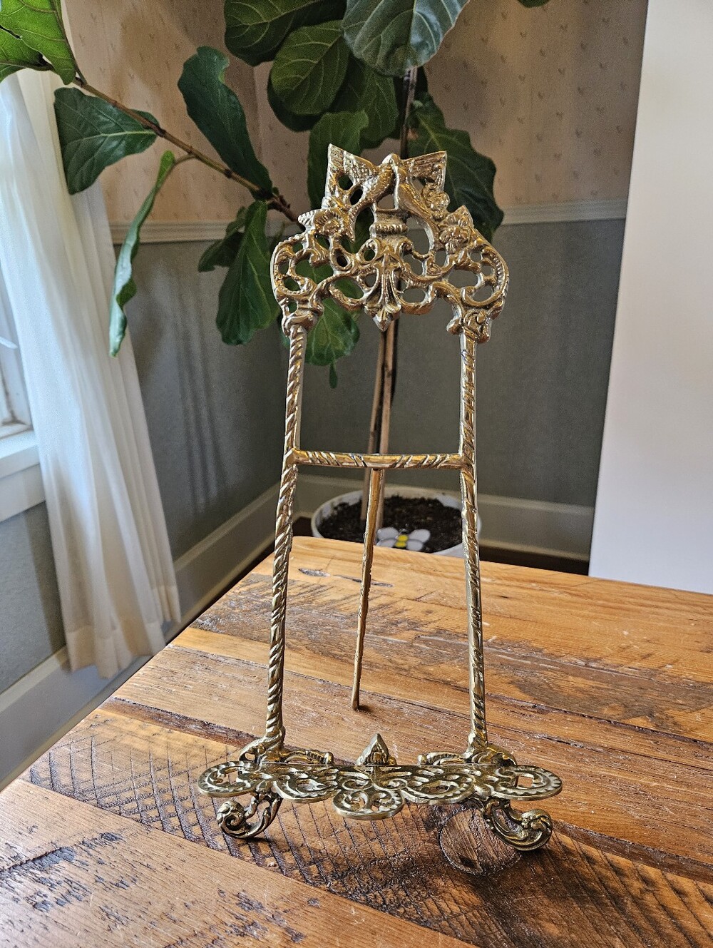 Vintage Solid Brass Ornate Easel